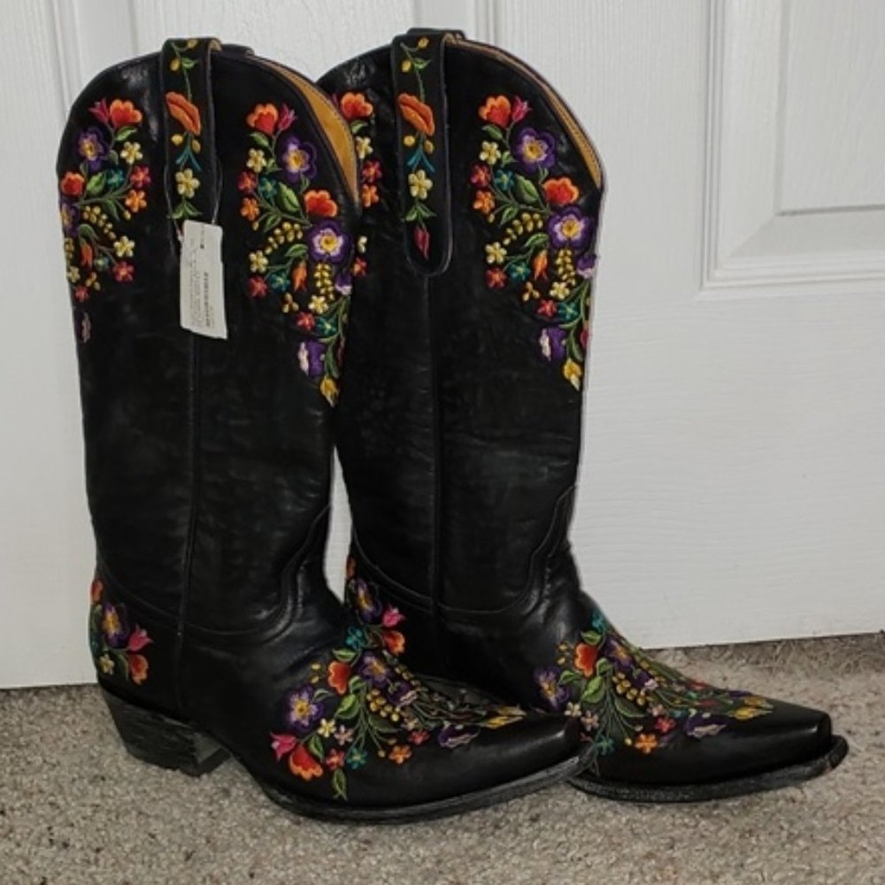 Brand New Old Gingo Sora Black Boots, Size 8